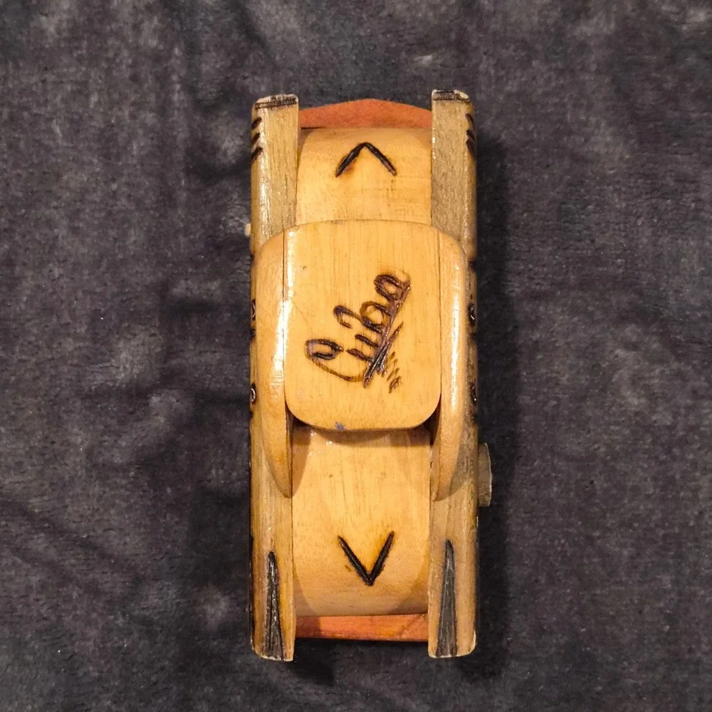 Handmade Wooden Cuba Classic Car Model Vintage Havana Souvenir Folk Art 4 Inch